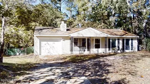 503 Mark Ln, Jacksonville, NC 28546