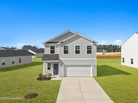 619 S Squires Run Ln, Richlands, NC 28574
