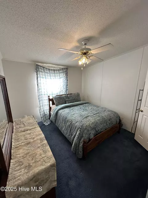 Bedroom - 1232 Mears Ln, Clarkton, NC 28433 photo 2 of 6