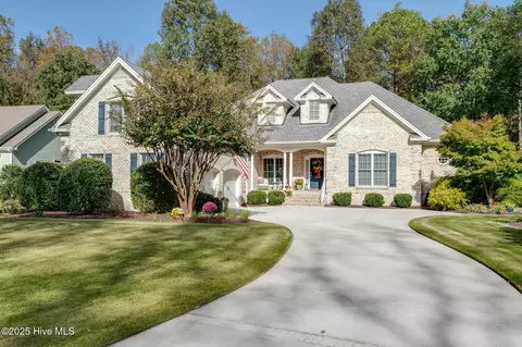 122 Willow Oaks Dr, Wallace, NC 28466
