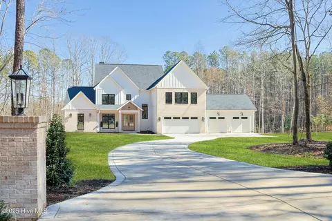 5164 Nc-24, Cameron, NC 28326