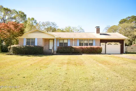 105 Glenn Dr, Goldsboro, NC 27530