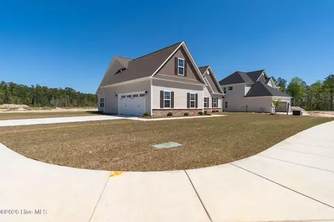 3006 Bluewater Blvd, New Bern, NC 28562