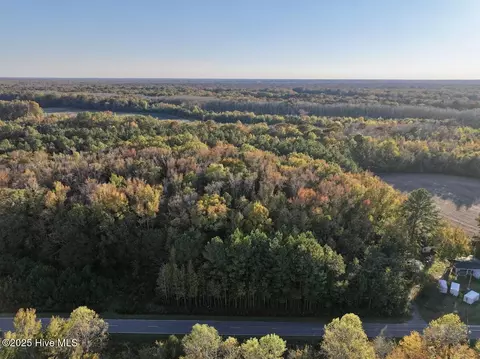 247 Quitsna Rd, Windsor, NC 27983