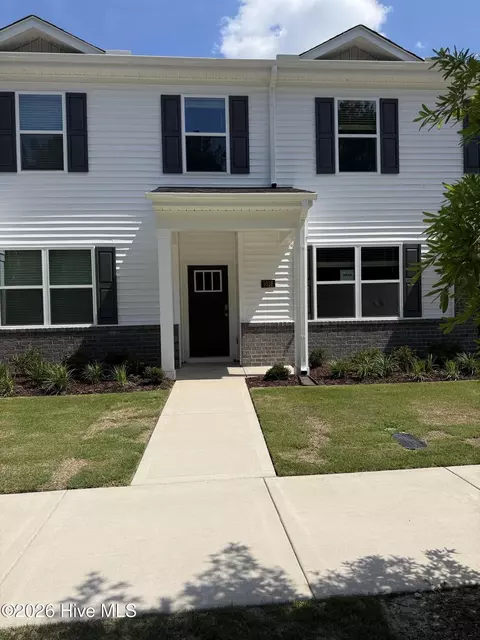 1016 Bayard Wootten Way, New Bern, NC 28562