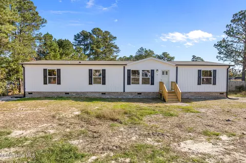 27 Bufford Ln, Cameron, NC 28326