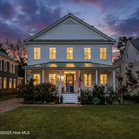 406 Queen St, New Bern, NC 28560