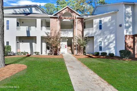 1131 Turtle Creek Rd #F, Greenville, NC 27858