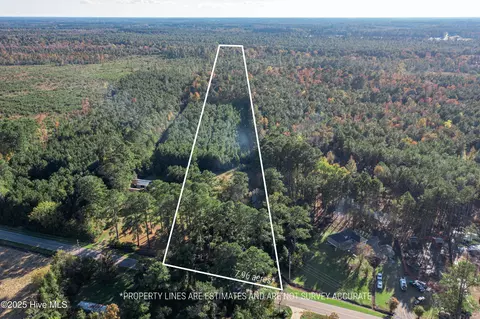 700 Manley Smith Rd, Nakina, NC 28455