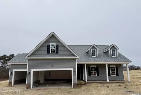 120 Kindletree Ln, Carthage, NC 28327