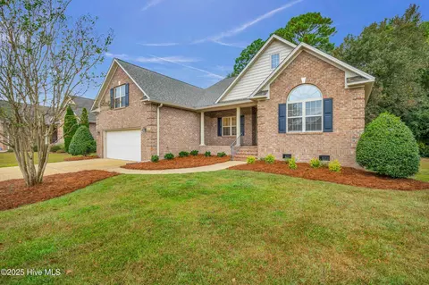 6105 Northshore Dr, Wilmington, NC 28411