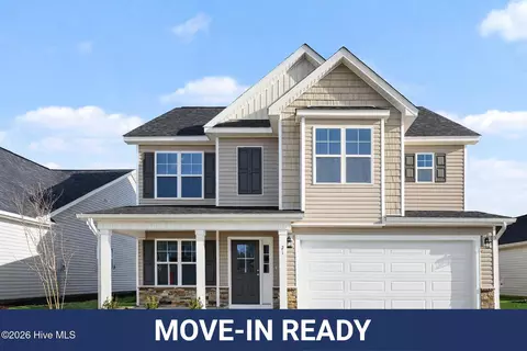 21 Emily Gardens Dr, Selma, NC 27576