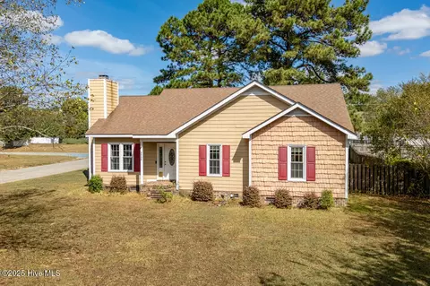2432 Sexton Rd, Rocky Mount, NC 27804