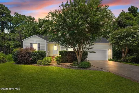 1918 Caracara Dr, New Bern, NC 28560