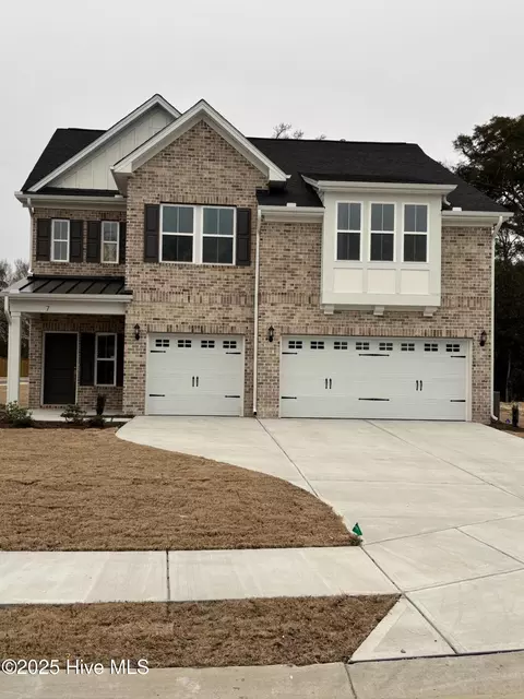 7 Bowen Ct, Wilmington, NC 28411