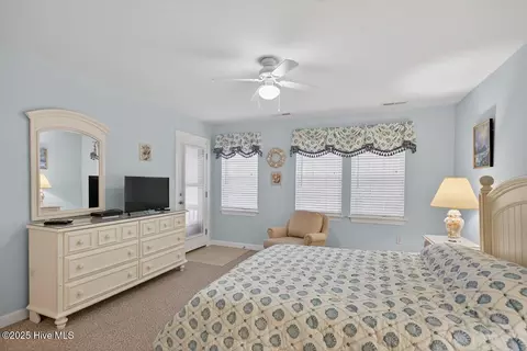 Bedroom - 206 E Palmetto St, Kill Devil Hills, NC 27948 photo 1 of 5