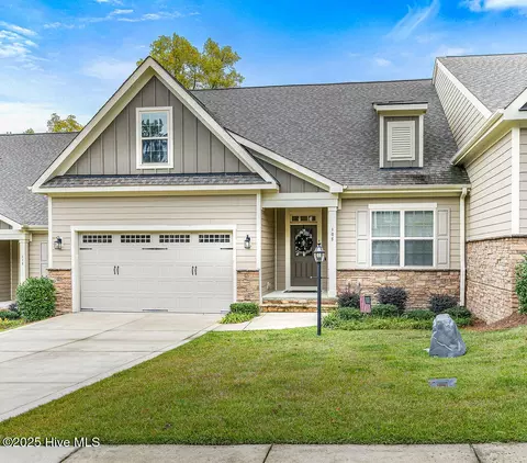 105 Shadow Creek Ct, Pinehurst, NC 28374 photo 4