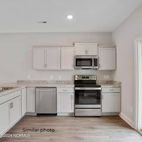142 Loren Rd, Hubert, NC 28539 photo 6