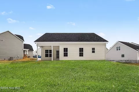 Exterior - 207 Tuskeegee Dr, Smithfield, NC 27577 photo 5 of 6