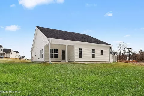 Exterior - 207 Tuskeegee Dr, Smithfield, NC 27577 photo 3 of 6