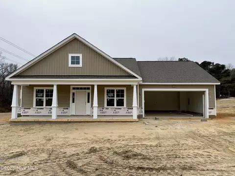 130 Kindletree Ln, Carthage, NC 28327