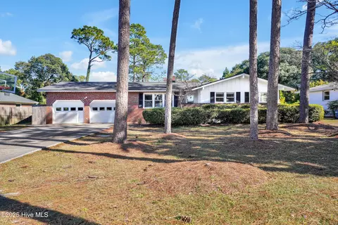 115 Ridgeway Dr, Wilmington, NC 28409