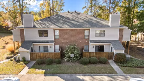 422 Hidden Branches Close Close Close, Winterville, NC 28590