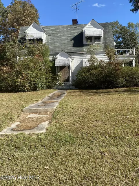 960 Hill St, Rocky Mount, NC 27801