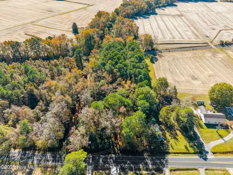 3278 Moye Turnage Rd, Farmville, NC 27828