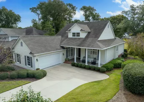 8335 Vintage Club Cir, Wilmington, NC 28411