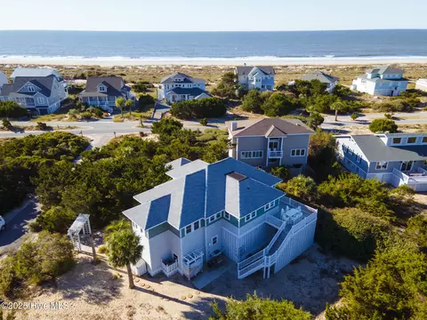 3 Sea Lavender Ct, Bald Head Island, NC 28461