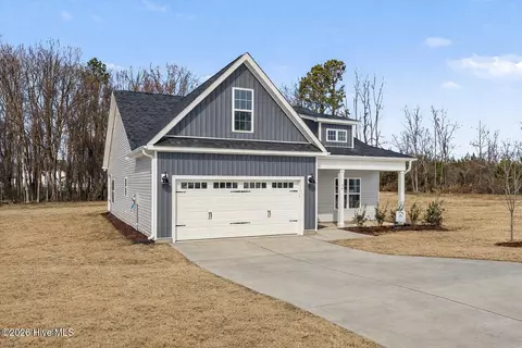 38 Yardley Dr, Smithfield, NC 27577 photo 2