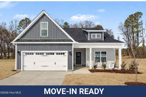 38 Yardley Dr, Smithfield, NC 27577