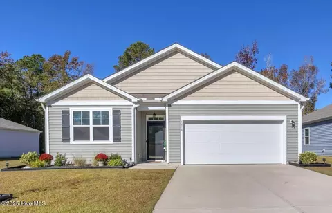 1613 Meridian Forest Dr SE, Bolivia, NC 28422