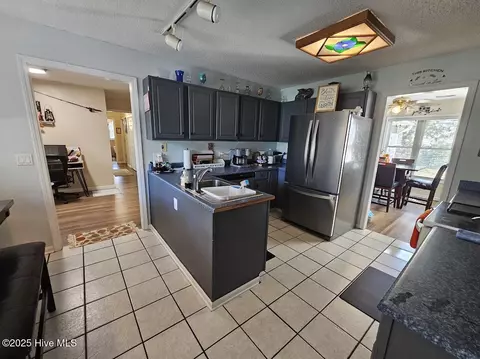 410 Masters Ln, Hampstead, NC 28443 photo 13