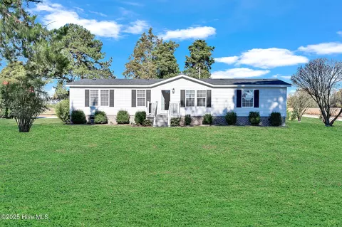 5084 Nc 42 W, Macclesfield, NC 27852