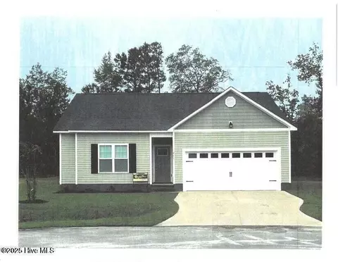 314 E Theriault Ct, Jacksonville, NC 28540