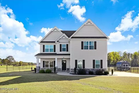 117 Kenbridge Ln, Princeton, NC 27569