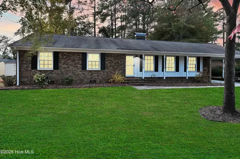 206 Kirkland Dr, Greenville, NC 27858