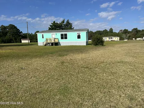 112 Stephen Willis Rd, Williston, NC 28579