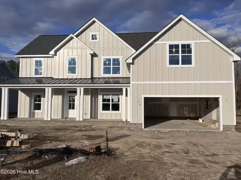 985 Hunter Grace Dr, Winterville, NC 28590