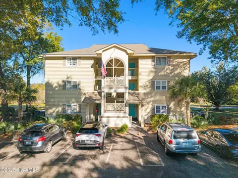 213 Clubhouse Rd #105, Sunset Beach, NC 28468