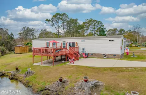 820 Magnolia Dr, Sunset Beach, NC 28468