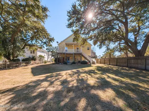 Exterior - 129 Sunset Dr, Cedar Point, NC 28584 photo 9 of 12