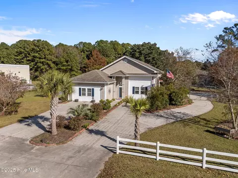 1030 Calabash Rd NW, Calabash, NC 28467