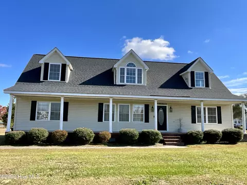 3274 Quail Pointe Dr, Greenville, NC 27858