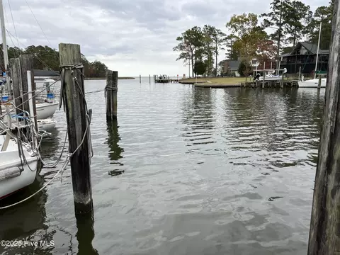 6020 Harbour Way #A-27, Oriental, NC 28571