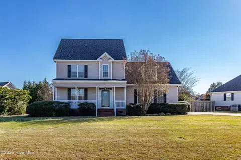 402 Woodcroft Dr, Goldsboro, NC 27534