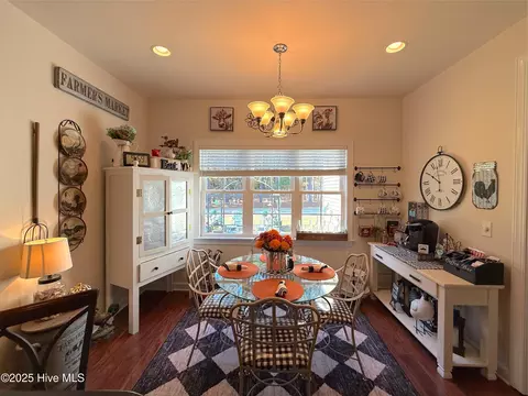 Dining - 349 Barwick Dr, Washington, NC 27889 photo 5 of 6