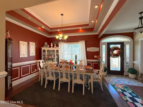 Dining - 349 Barwick Dr, Washington, NC 27889 photo 1 of 6